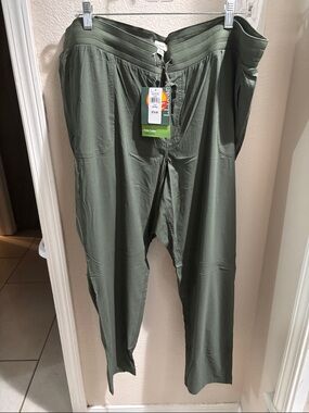 L.L.Bean Thyme Women’s UPF Drawstring Pants 2X NWT